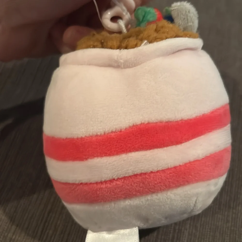 SQUISHMALLOWS Zosia Keychain NWT